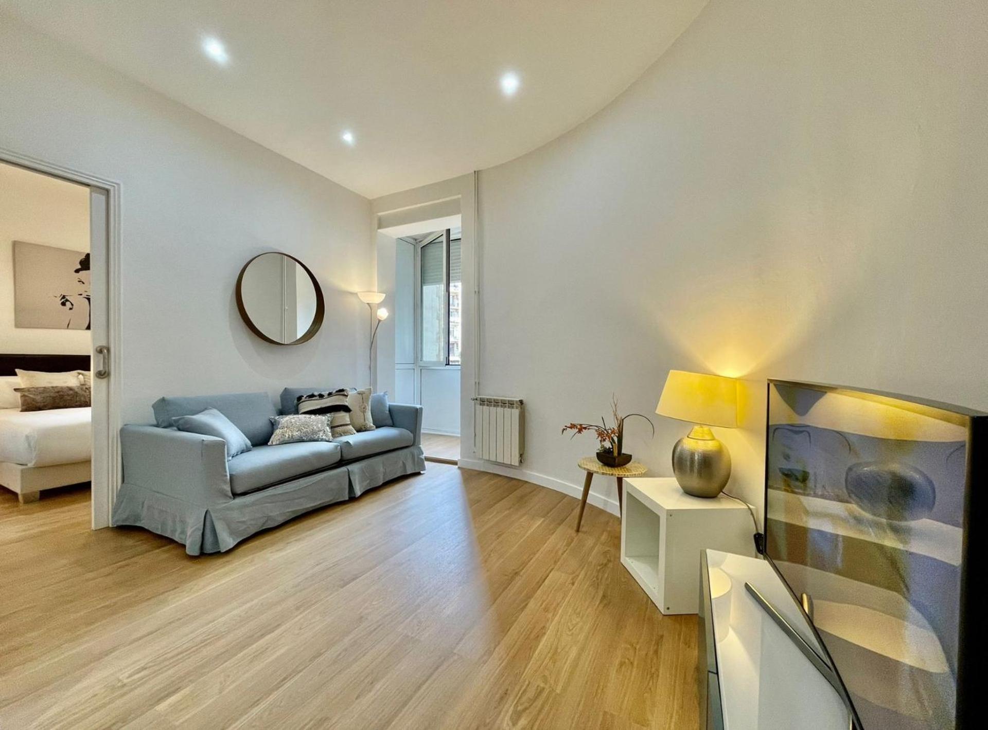 The Gaudi Suites II Барселона Экстерьер фото